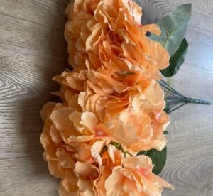 Silk Hydrangea Flowers with 6 Big Heads (Peach)