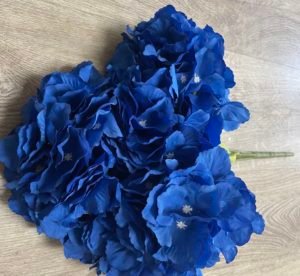 Silk Hydrangea Flowers with 6 Big Heads (Royal Blue)